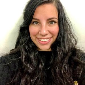 Meet your Posher, Marissa